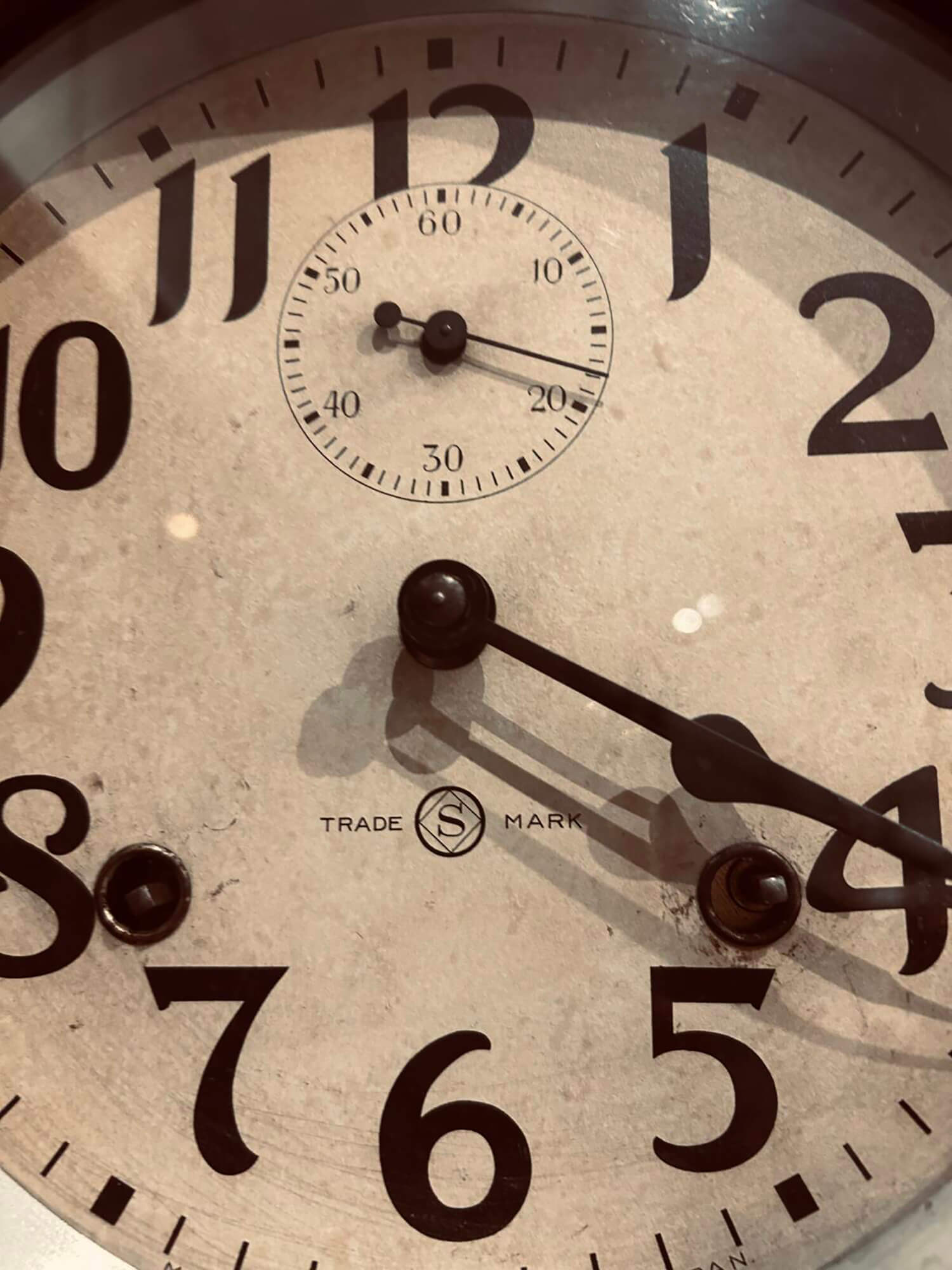 11 時