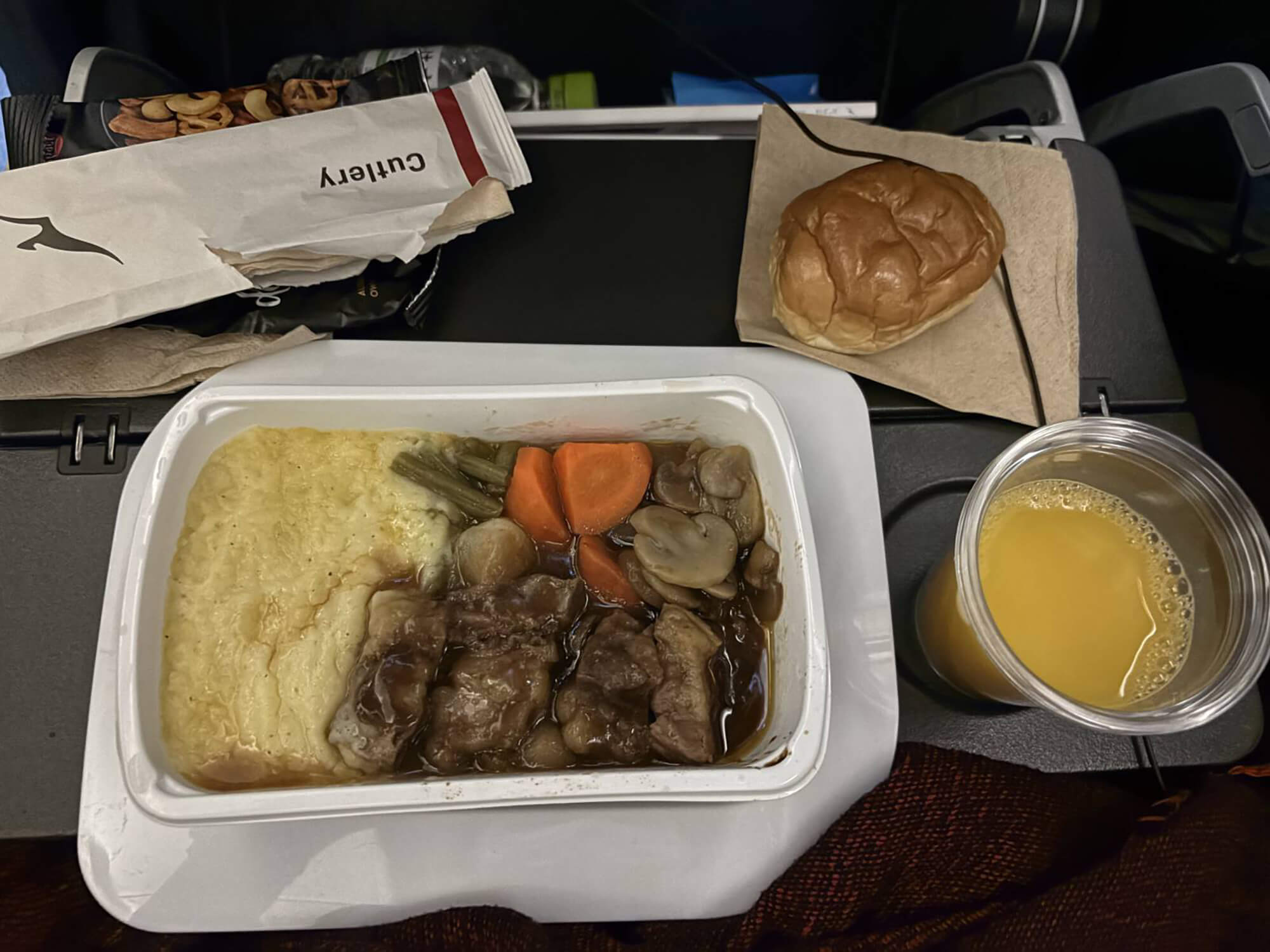 06 機内食