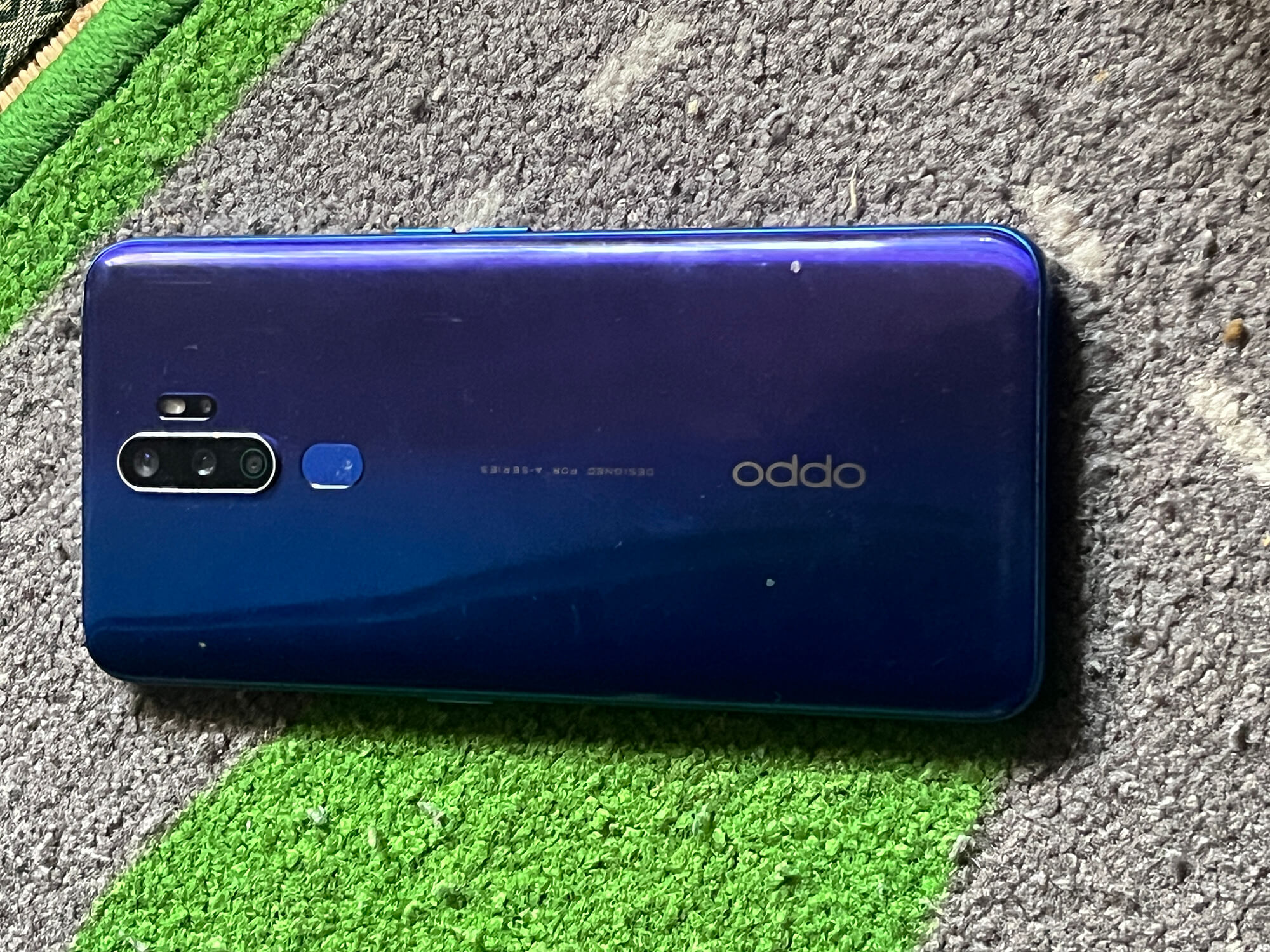 11　6 年前の携帯