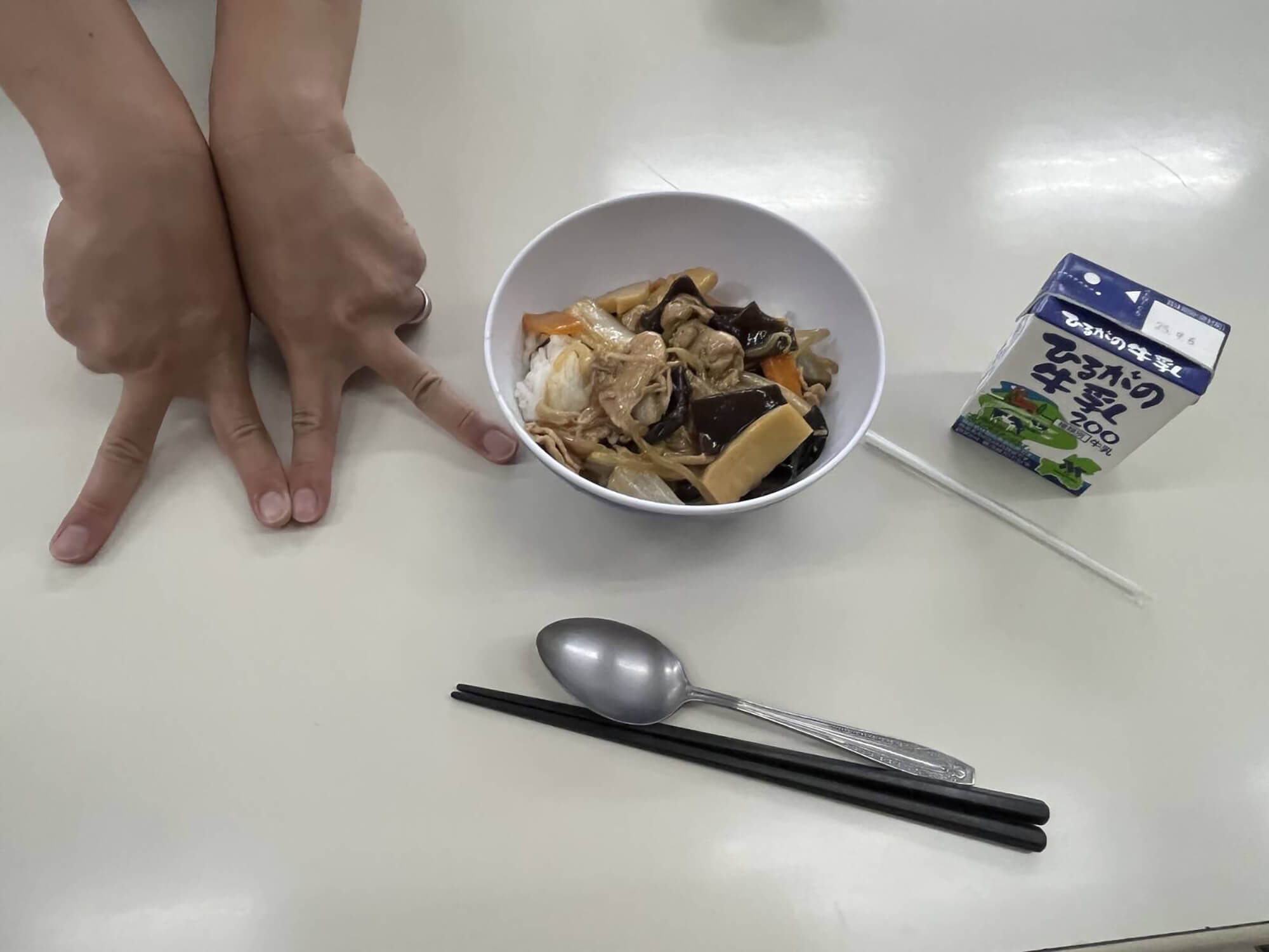 03　美味しい中華丼と手