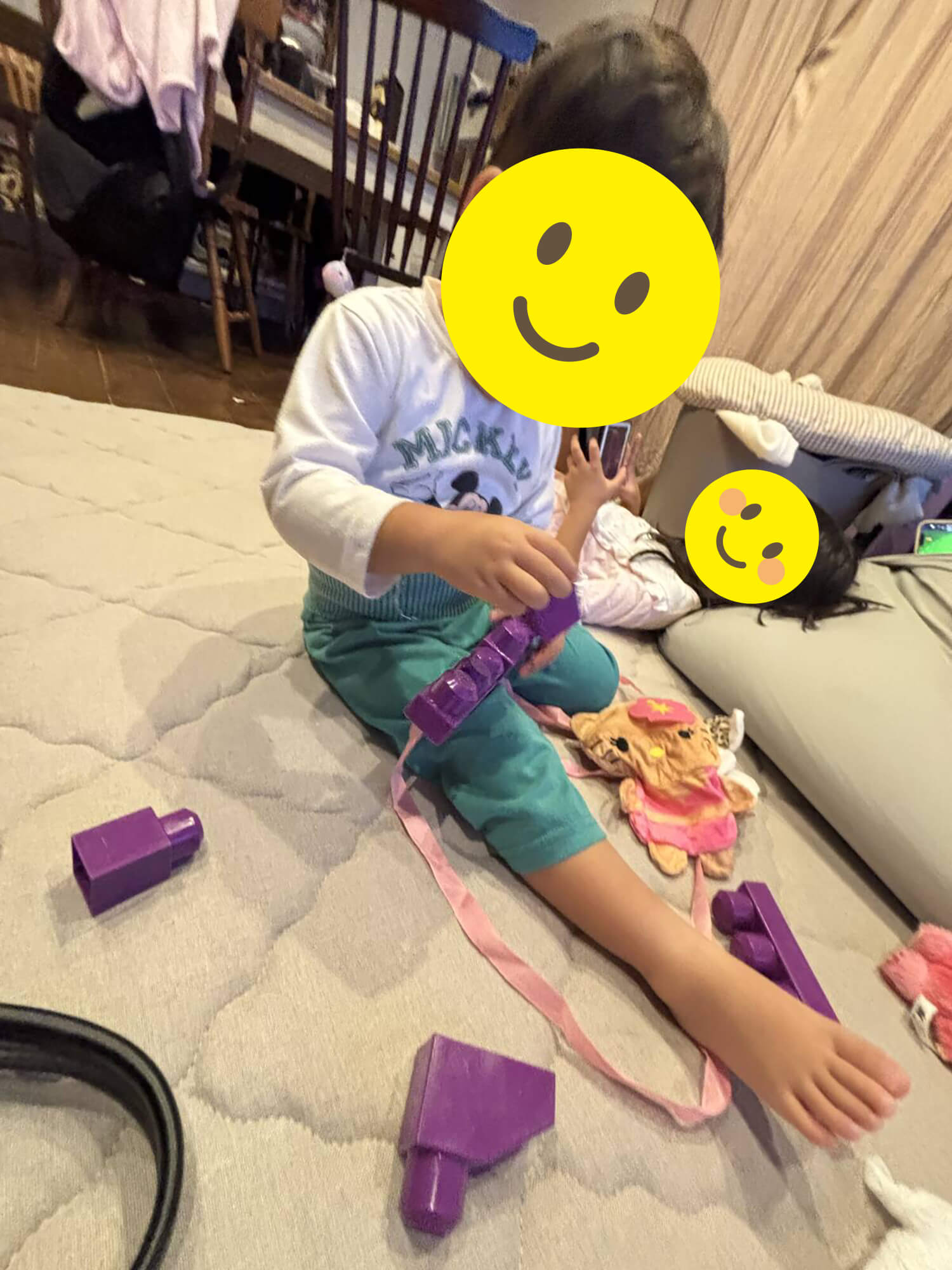 01　あそんでるおとうと
