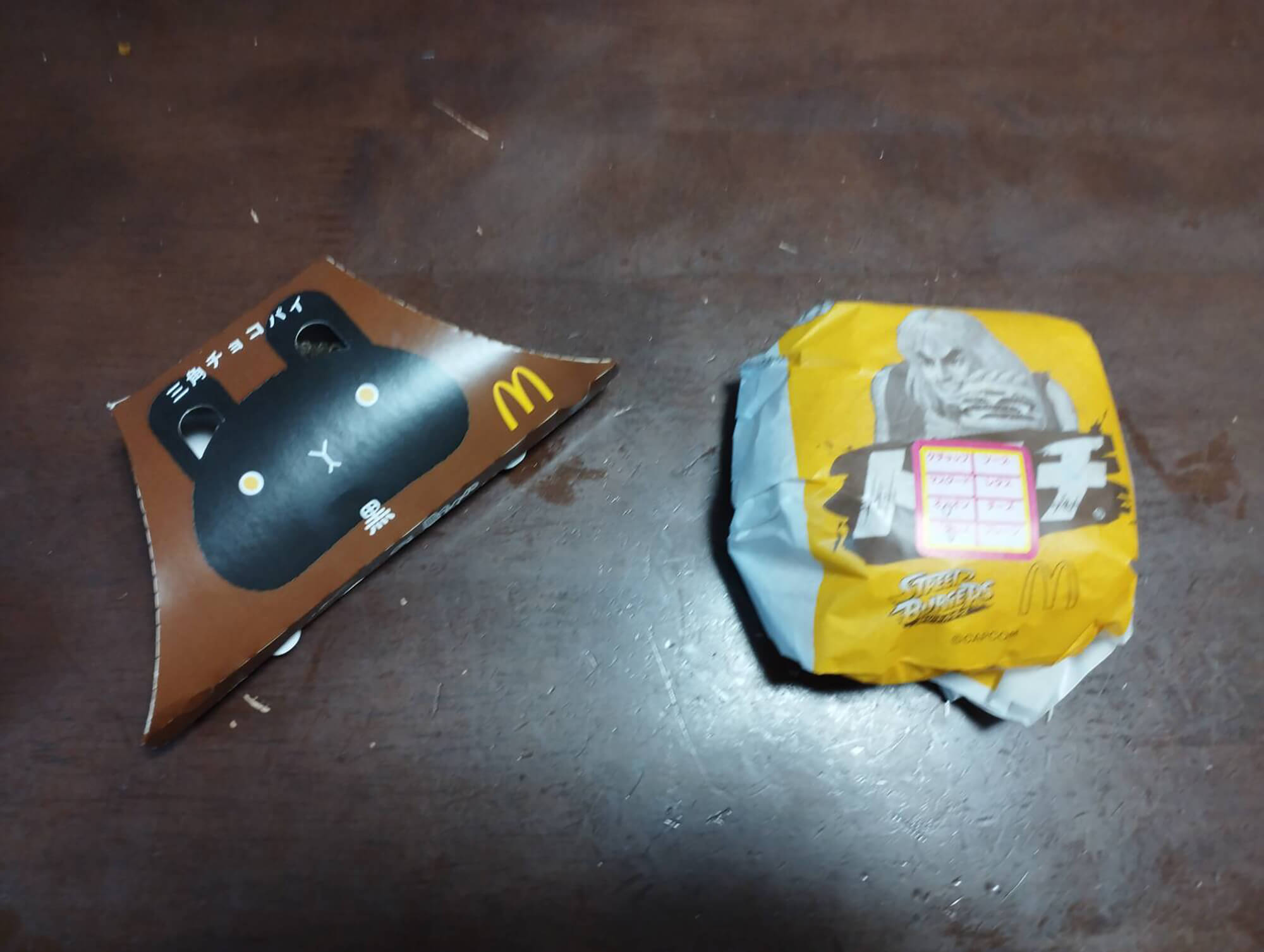 08　三角チョコパイとトリチ